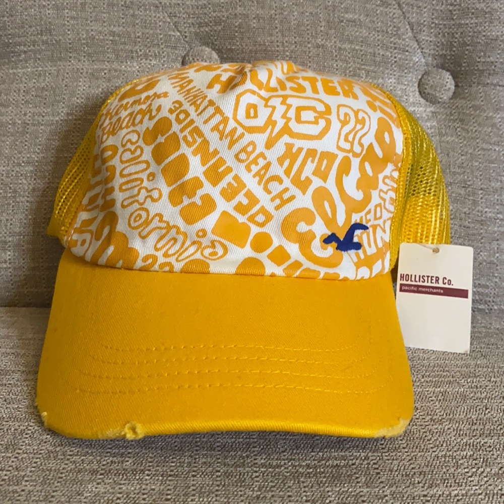 NWT Hollister hat!